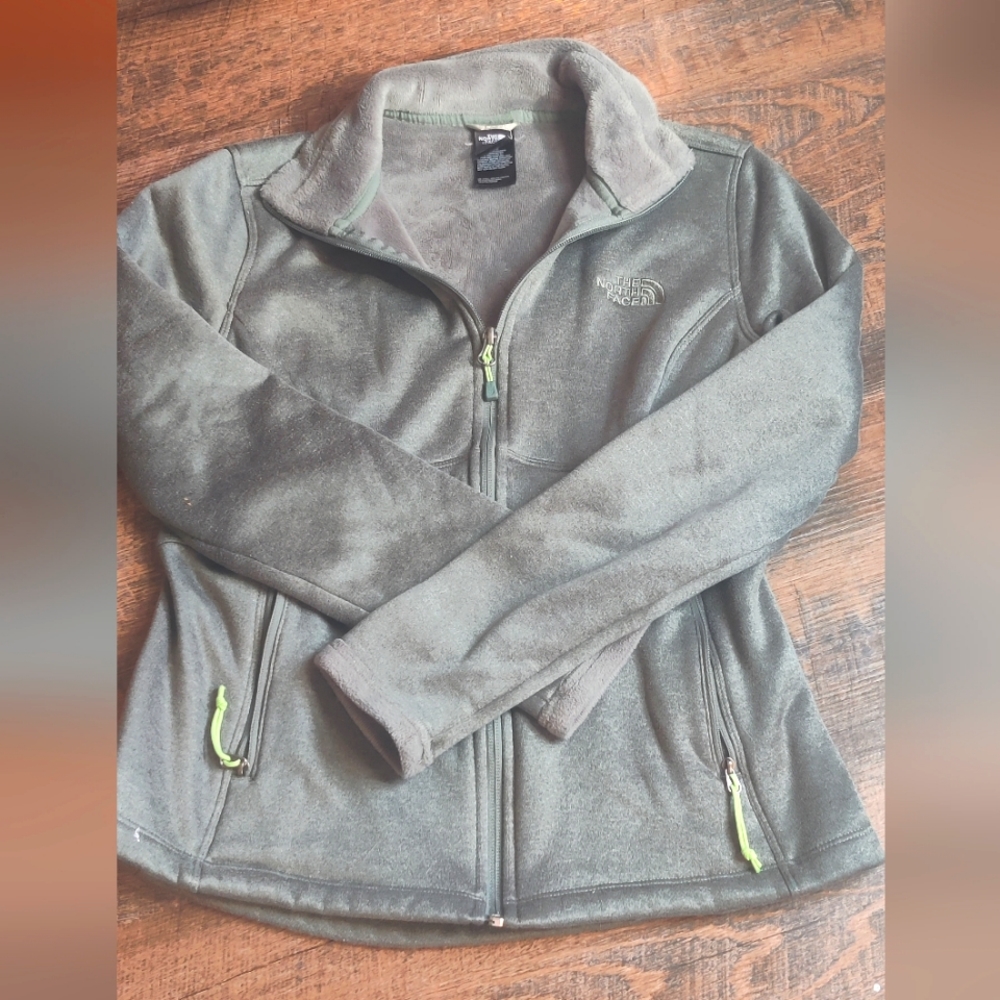 Girls NorthFace zip-up sweater